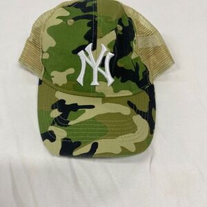New York Yankees Budweiser Camo Trucker Hat Mesh Snapback NY Logo Green Tan Cap